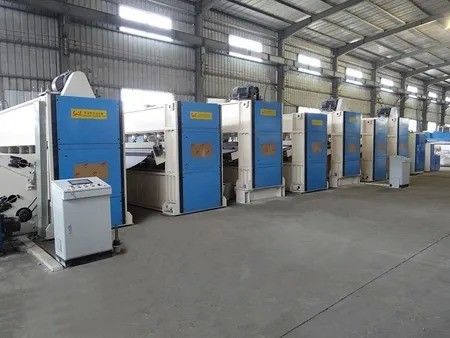 200kg/H - 400kg/H অ বোনা সুই Punching মেশিন Insole বোর্ড Toe Puff ফিল্ট উত্পাদন লাইন